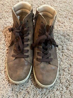 UGG Brown Lace-Up Ankle Booties with Side Zip
